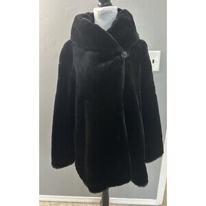 Women’s  Jones New York Faux Fur Jacket Beautiful Black Coat Button Size Small